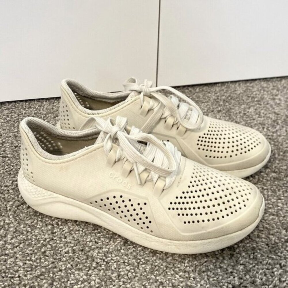 Crocs Literide Pacer Tennis Shoes Off White Sneakers Kids Size 3 - 3.5